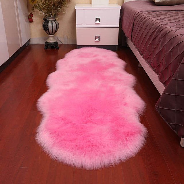 Homsdream™  Faux Fur Carpet. This beautiful and cozy carpet is made of high quality materials, making it perfect for your home decor